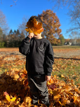 Load image into Gallery viewer, YOUTH SWEATSHIRT - SMILE ON