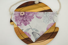 Load image into Gallery viewer, PET BANDANA - LOTTIE
