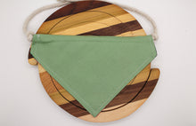 Load image into Gallery viewer, PET BANDANA - EMMA

